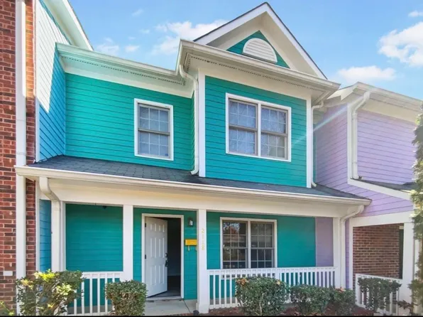 2118 Augusta St, Charlotte, NC 28216