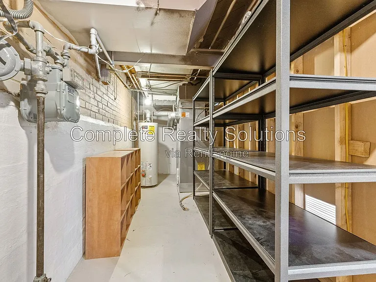 8511 Florence Ave — Photo 40