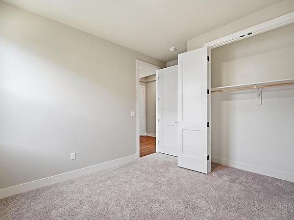 3rd image of 32734 W 176th Ter