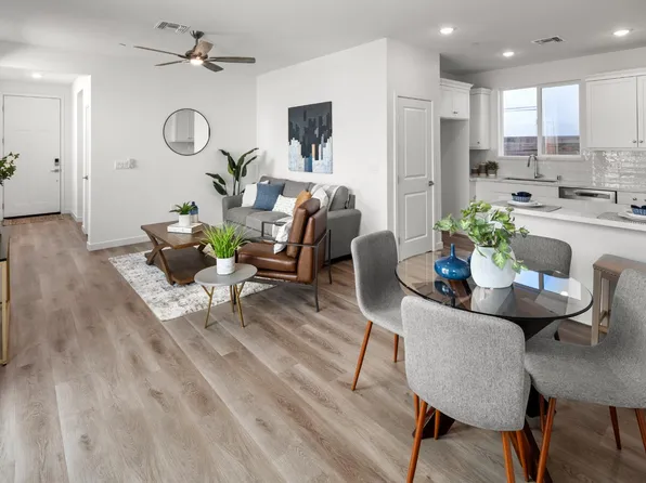 6525 Jacinto Ave, Sacramento, CA 95823