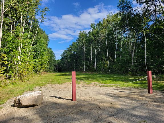 2nd image of 1443 North Road