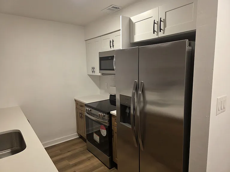 231 Spring House Ln #231 — Photo 3