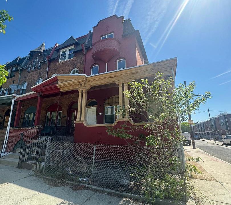 1st image of 1917 N 33rd St