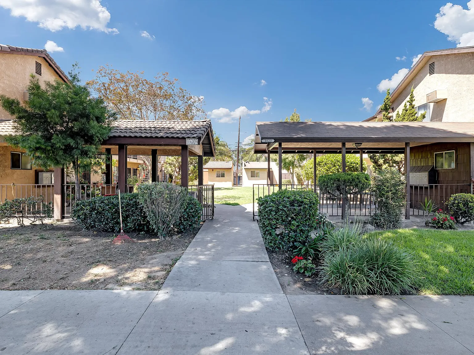 1 bed, 750 sqft, $1,800 — Photo 3