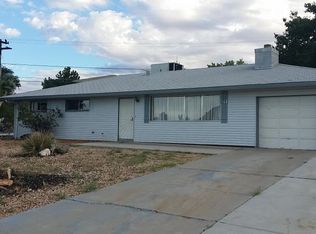 242 N Navajo Dr, Page, AZ 86040