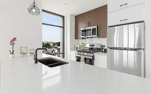 Rented by Reavis | media 3