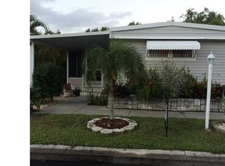 11060 Ballweg Ln, Fort Myers, FL 33908