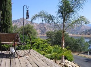 37066 Sierra Dr, Lemon Cove, CA 93244