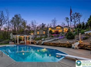 1284 Burger Hollow Rd, Effort, PA 18330