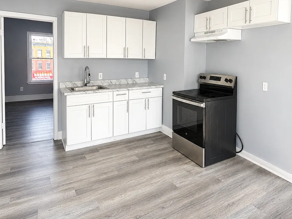 56 Judson St #2