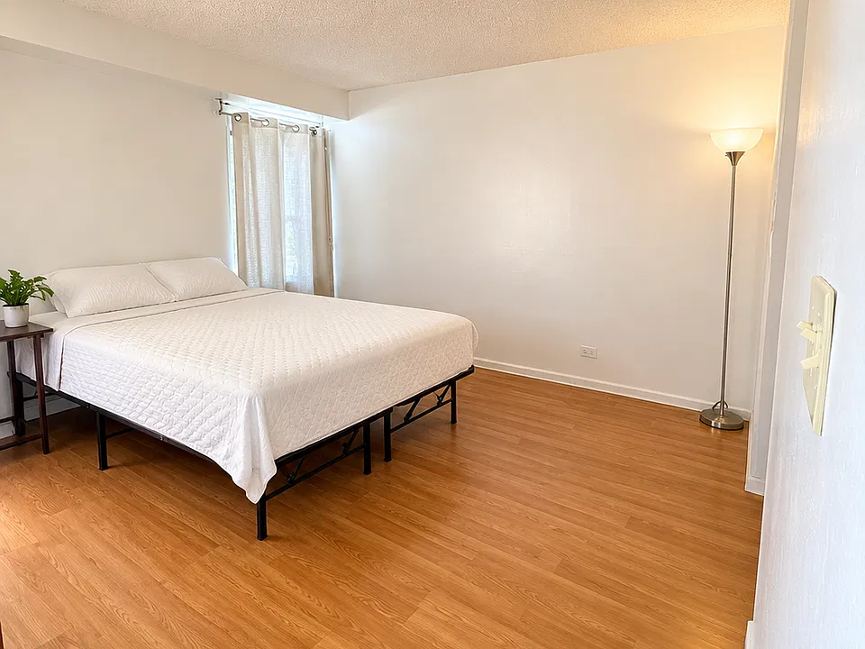 1655 Makaloa St #21