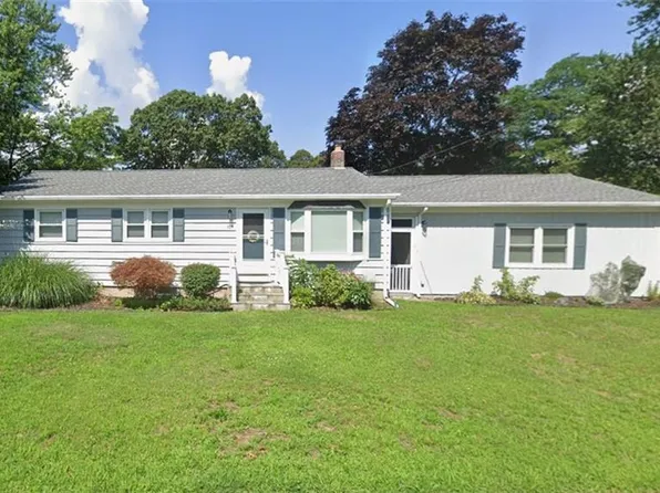 109 Hawksley Ave, Warwick, RI 02889