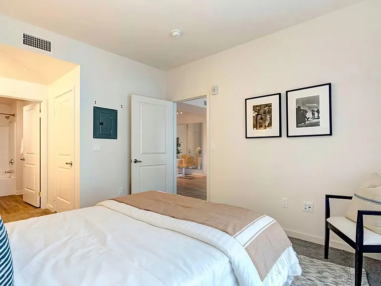 5762 Morley St — Photo 10