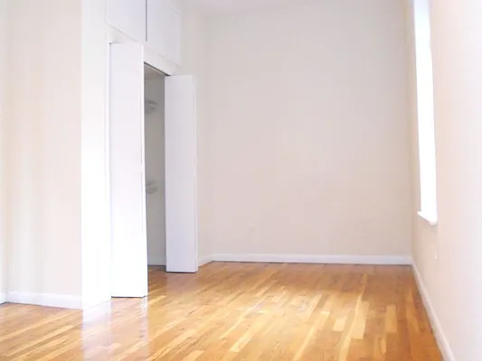 Rented by Keller Williams NYC | media 2