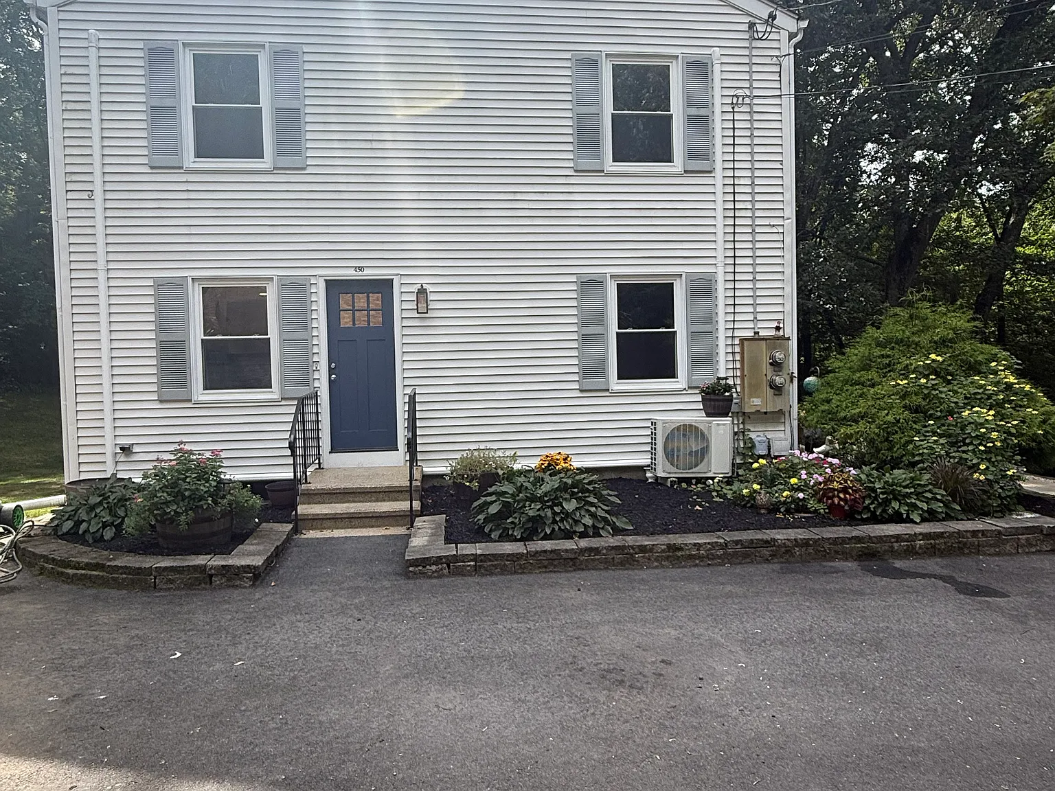 2 bed, 2.5 bath, 1650 sqft, $2,650 — Photo 1