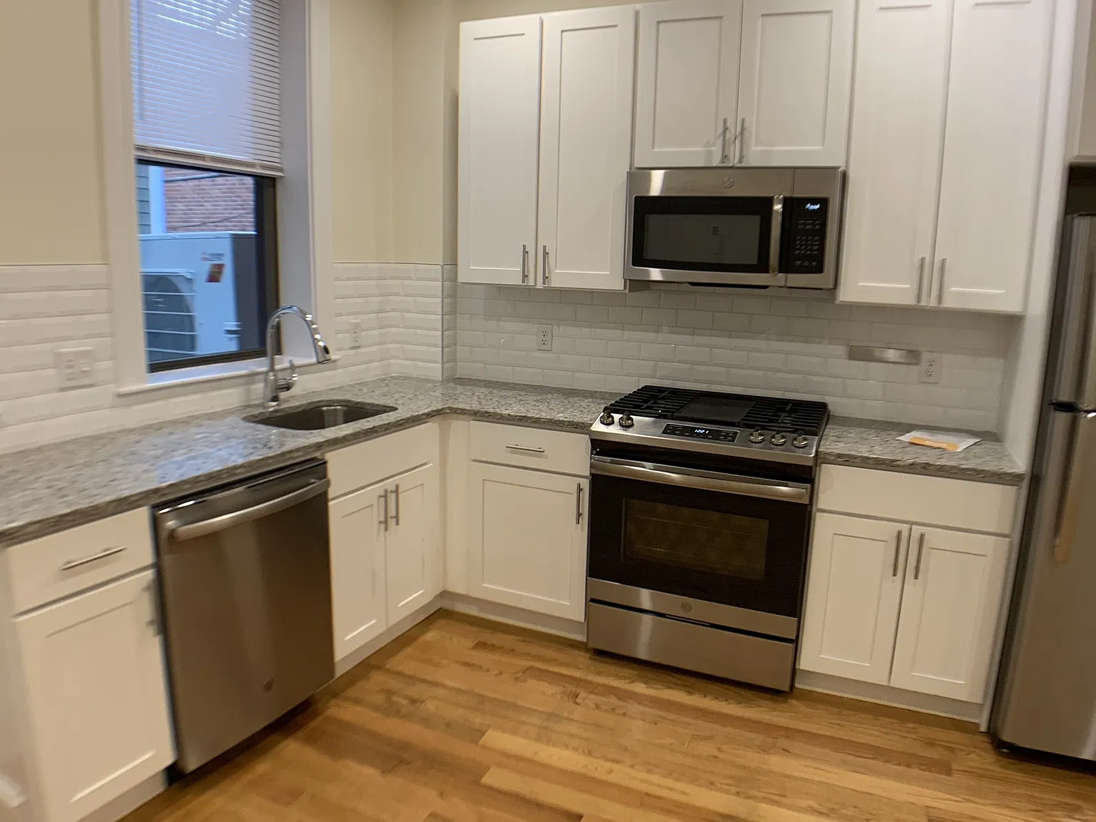 9, 11 Seaverns Avenue - 1R — Photo 2