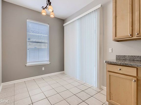 5th image of 6214 Interbay Ave