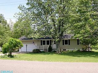 8071 Somerset Rd, Thornville, OH 43076
