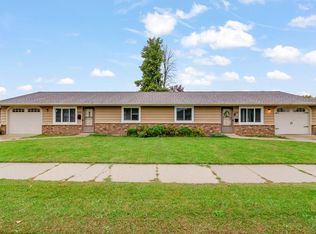 930 Abrams St, Green Bay, WI 54302