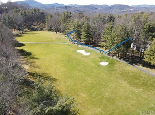 202 Links Dr, Cashiers, NC 28717
