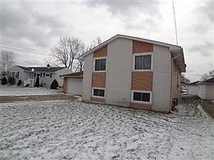 3rd image of 1233 W 27th Pl