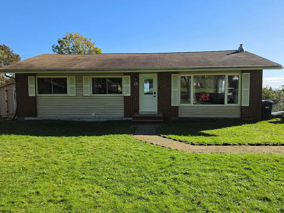15 Muriel Ave
