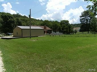 4th image of 8283 Highway Bb