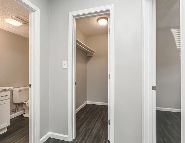 Eastview Apartments — Photo 16