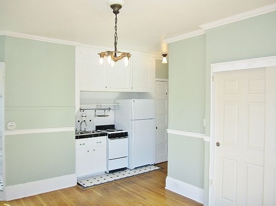 3rd image of 1235 SE Yamhill St APT 5