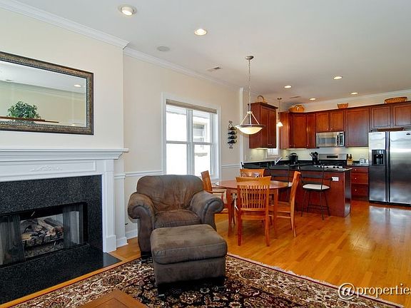Living Room/Dining Room