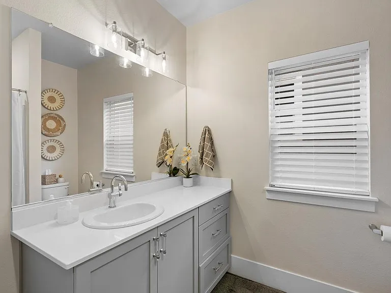13728 SW 166th Ave — Photo 22