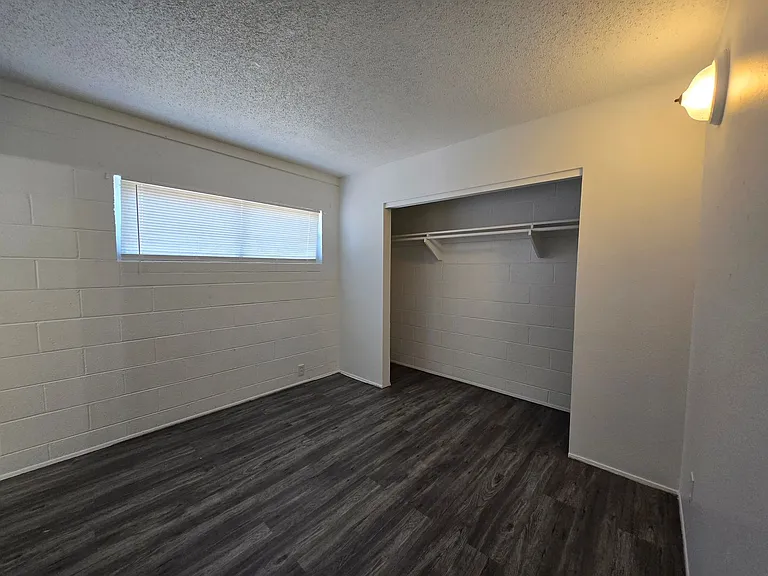 2937 Stewart Ave — Photo 8