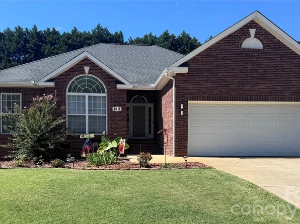 1011 Overhill Rd, Salisbury, NC 28144