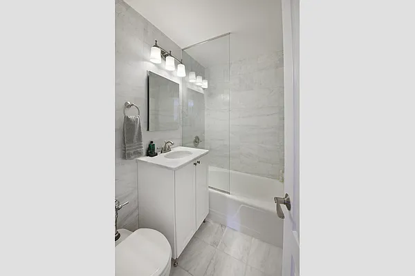 Sold by Stribling | media 13