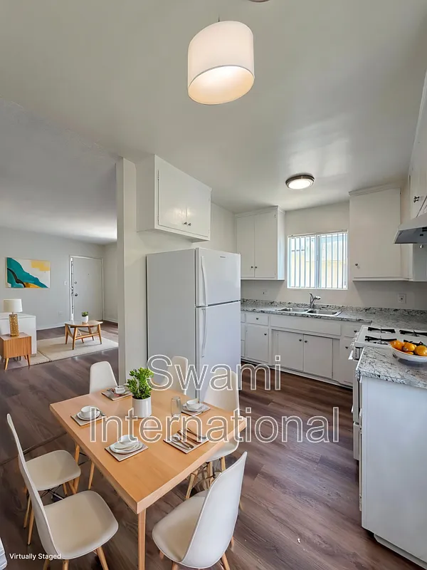 2 bed, 1.0 bath, 812 sqft, $1,850 — Photo 3