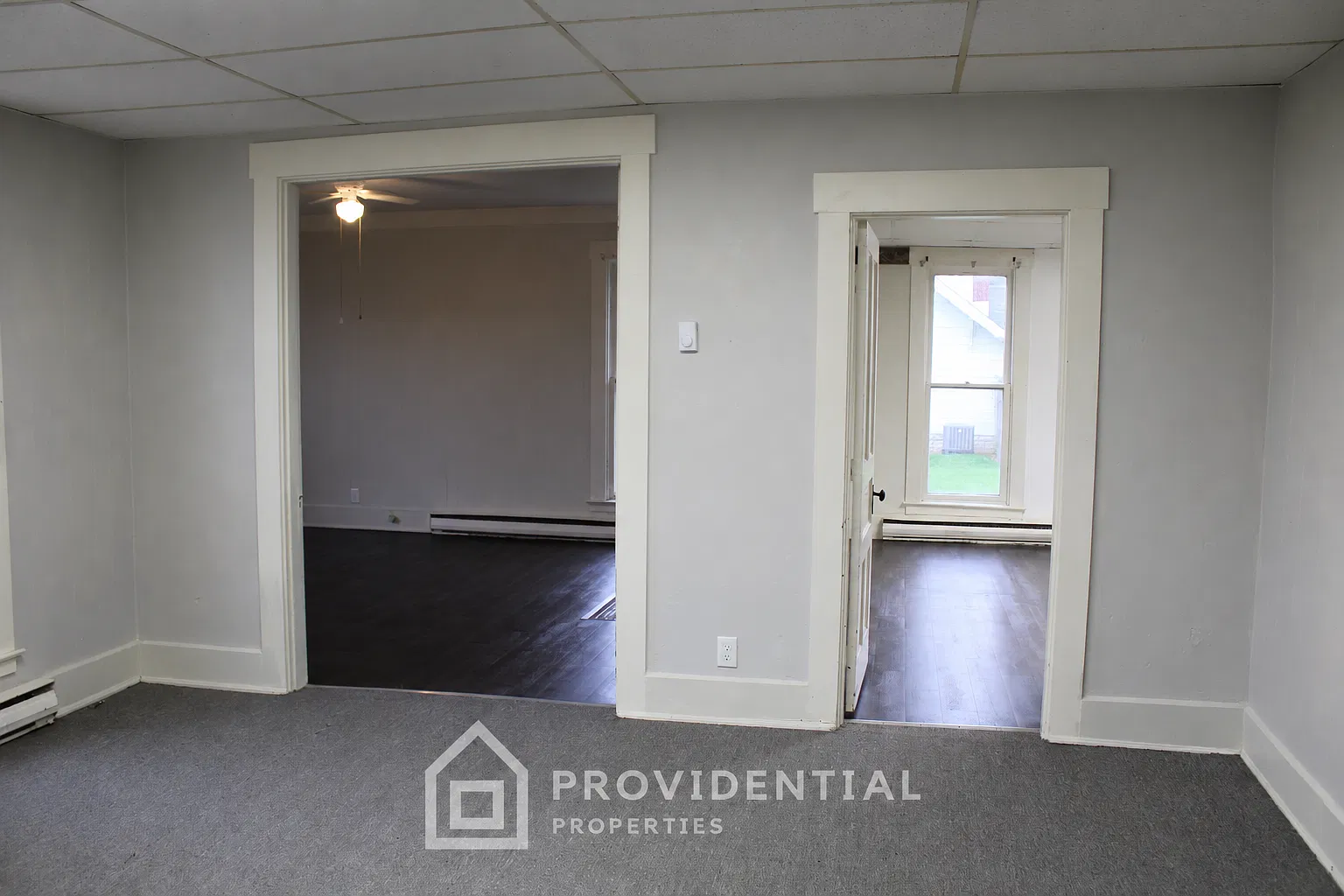Affordable 1-Bedroom, 1-Bath Triplex Unit in Winchester — Photo 3