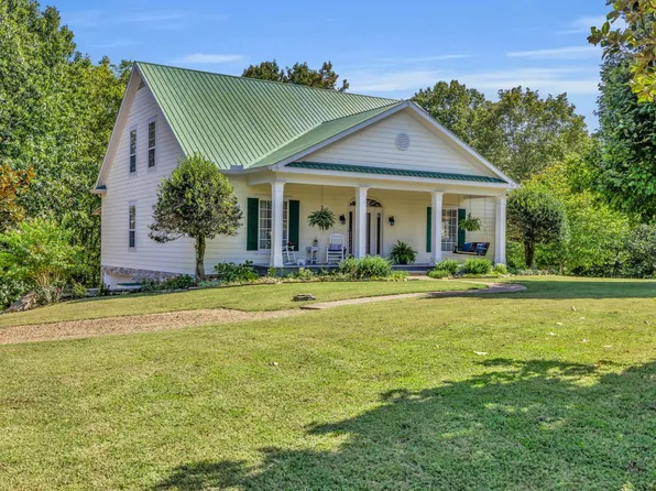 3893 Perkins Rd, Thompsons Station, TN 37179