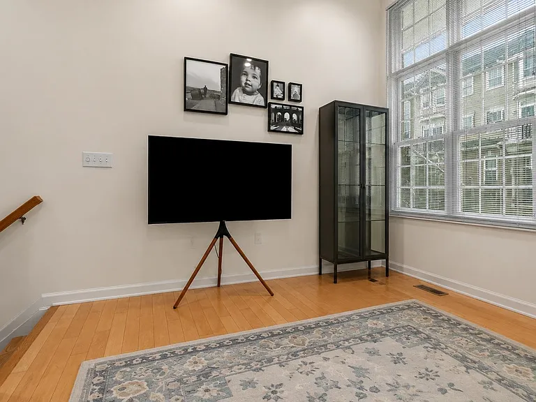 360 Oswego Ct #360 — Photo 9