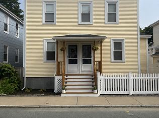 26 Atlantic St #1, Newport, RI 02840