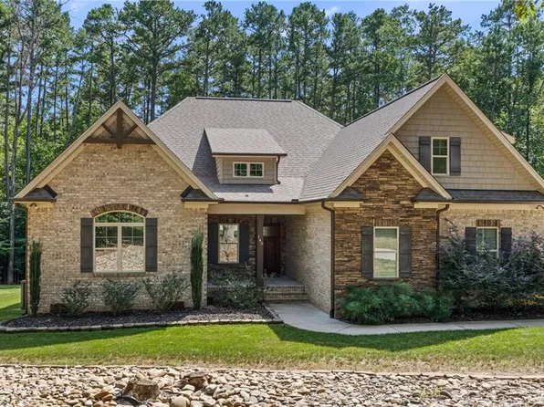 140 Admirals Ct, Lexington, NC 27292