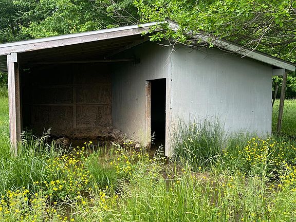 5th image of 3556 Rodgers Ln