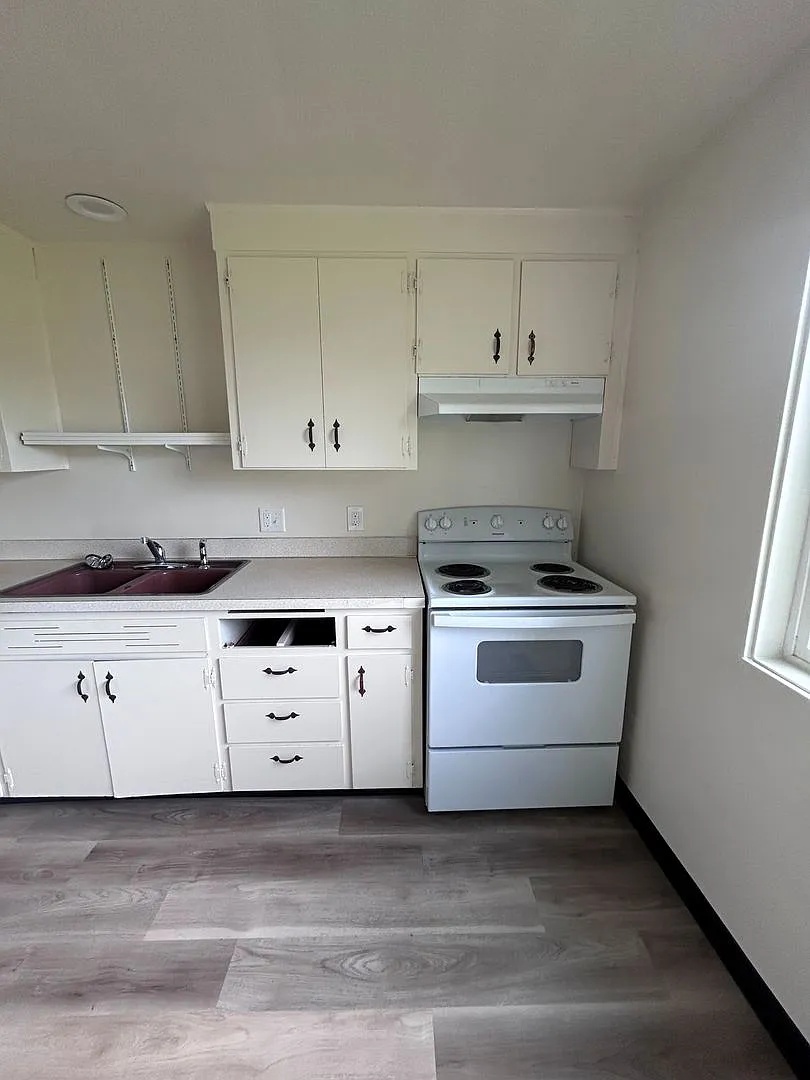 Parkview Terrace Apartments — Photo 2