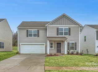 1608 Cannonball Ln, Bessemer City, NC 28016
