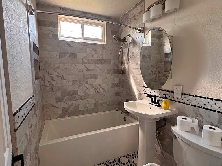 3435 S Hudson Way — Photo 9