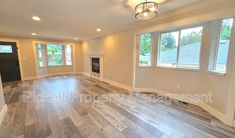 133 NE Gilmax Ln — Photo 7