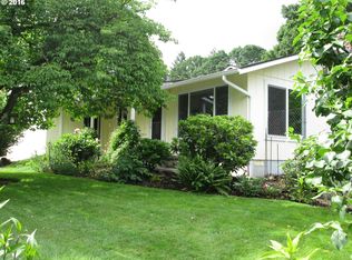 33913 Shamrock Ln, Scappoose, OR 97056