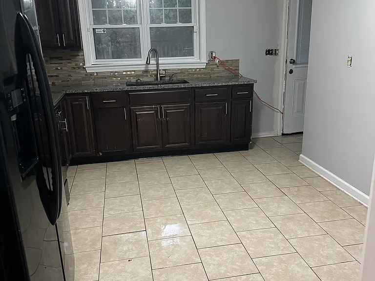 408 Evergreen Rd — Photo 17