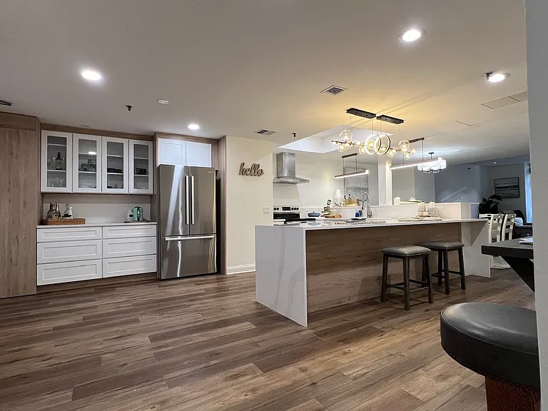 680 N Lake Shore Dr #919 — Photo 7