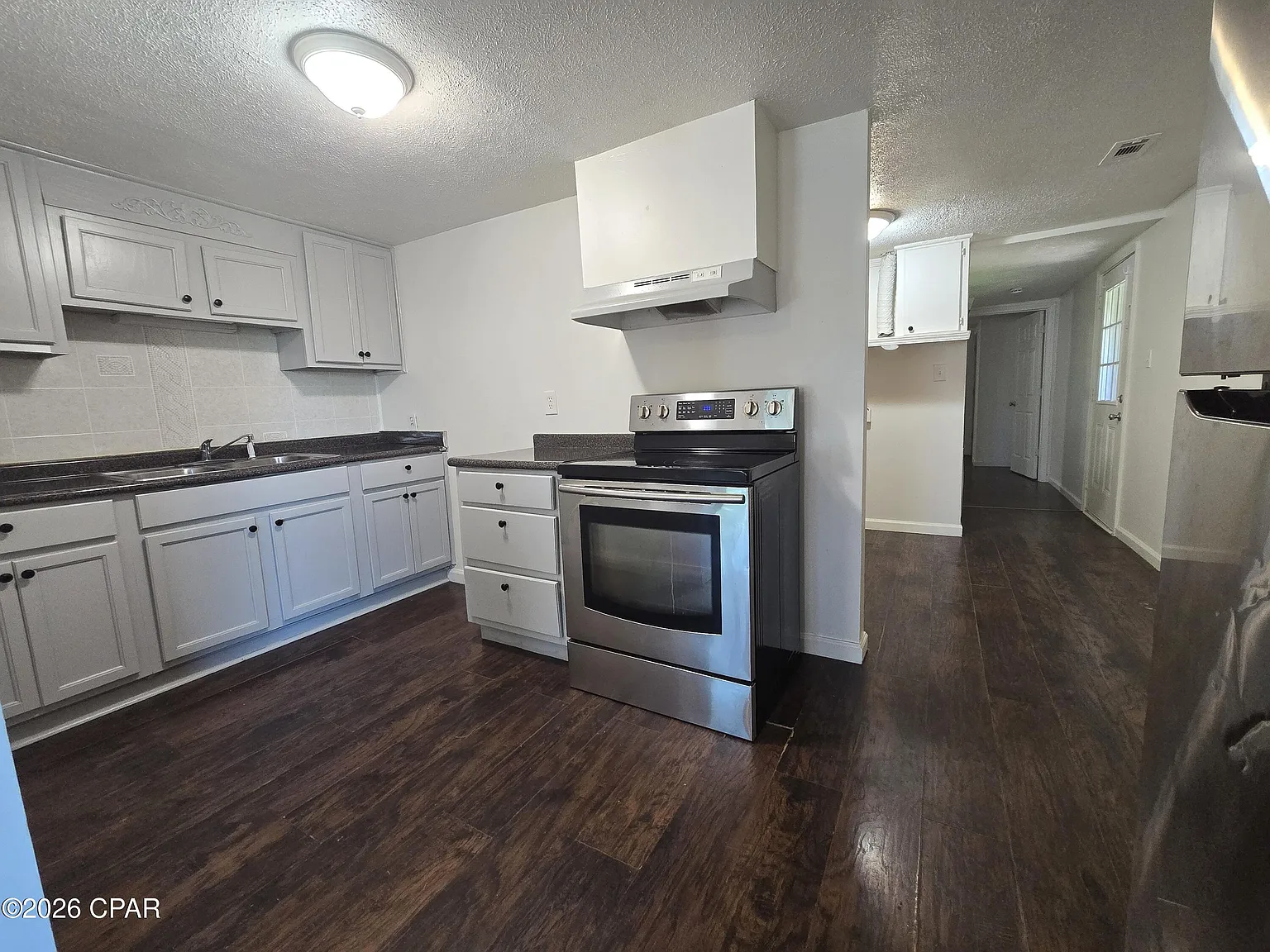 2 bed, 1.0 bath, 950 sqft, $975 — Photo 4