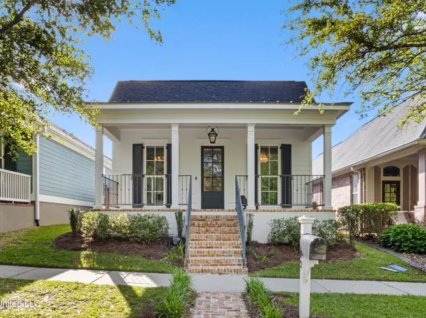19762 Lexington Dr, Biloxi, MS 39532
